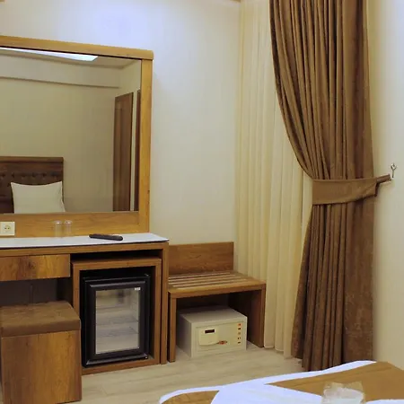 Szálloda Buyuk Paris 3*