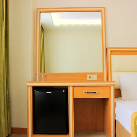 Buyuk Paris 3* Стамбул