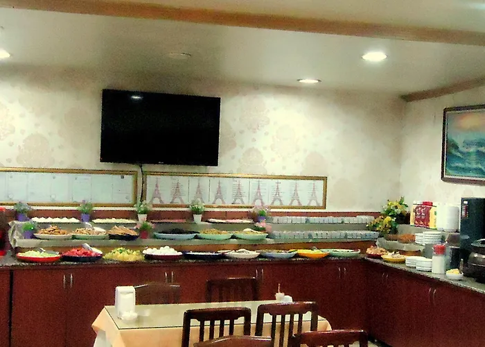 Отель Buyuk Paris Стамбул