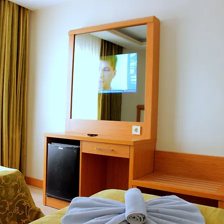 Hotell Buyuk Paris Istanbul