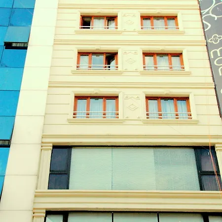 Hotel Buyuk Paris 3*