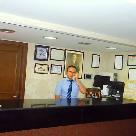 Buyuk Paris Hotel 3*